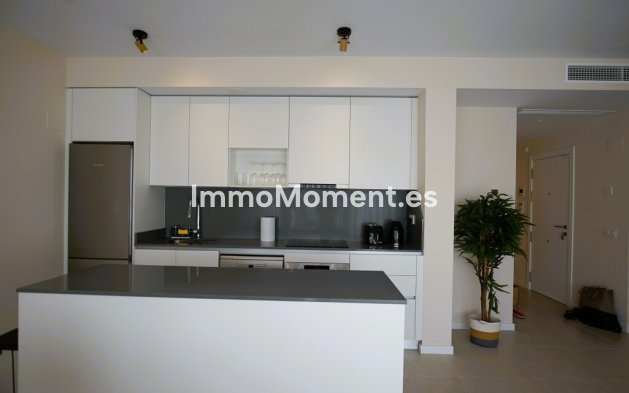 Wiederverkauf - Wohnung - Estepona  - Estepona Centro