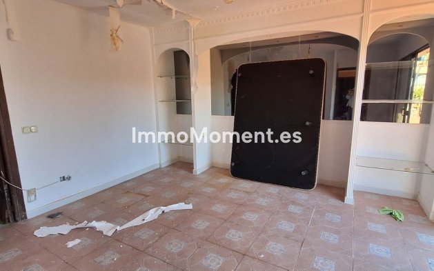 Resale - Detached villa - Fuengirola - Torreblanca