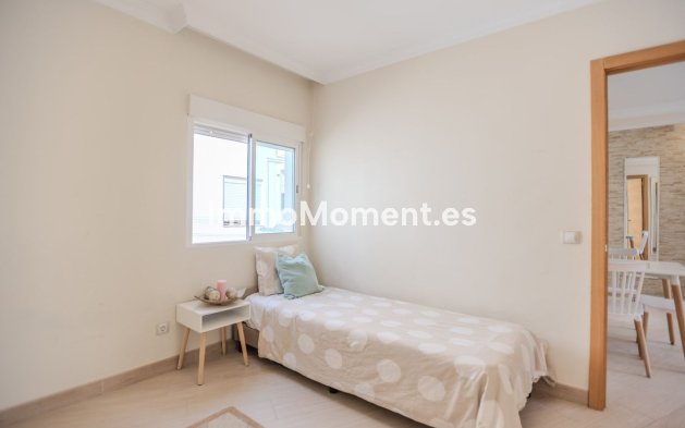Resale - Apartment - Fuengirola - Fuengirola Centro