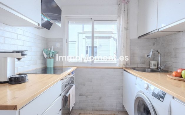 Resale - Apartment - Fuengirola - Fuengirola Centro