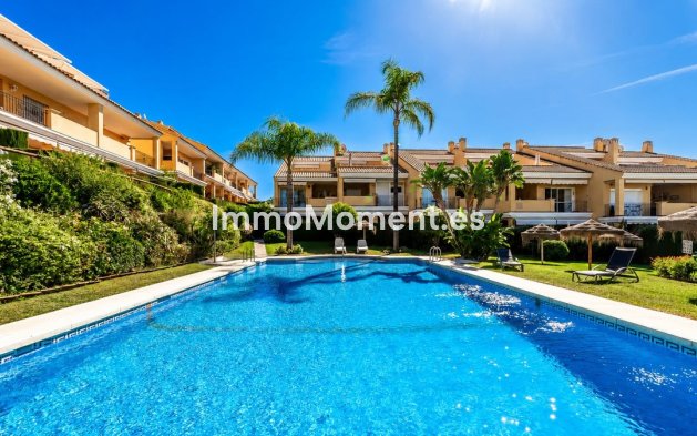 Resale - Apartment - Marbella - Costabella