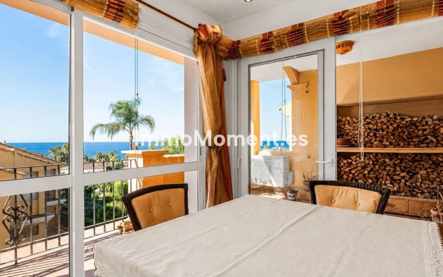 Resale - Apartment - Marbella - Costabella
