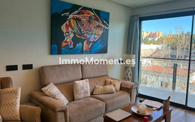 Resale - Apartment - Estepona - Estepona Centro