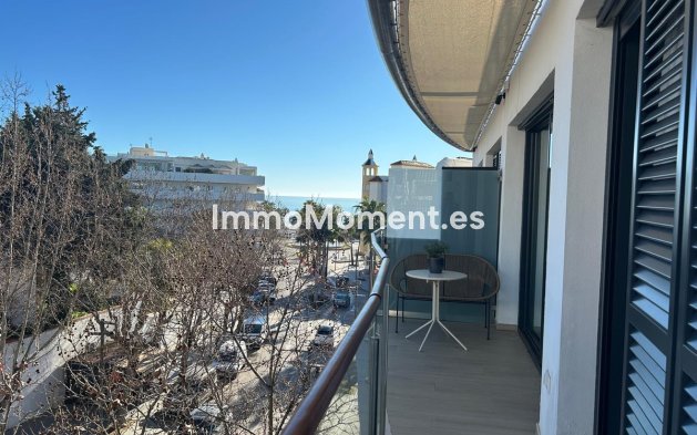 Resale - Apartment - Estepona - Estepona Centro