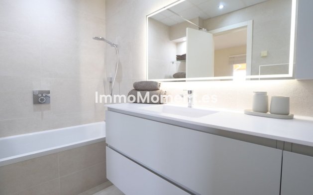 Bestaande woning - Appartement - Marbella - Cabopino