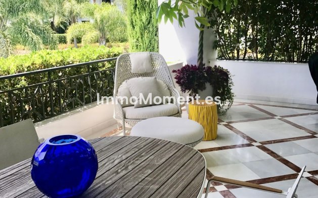 Revente - Appartement - Estepona  - Estepona Centro