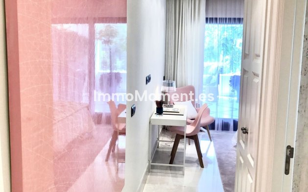 Revente - Appartement - Estepona  - Estepona Centro
