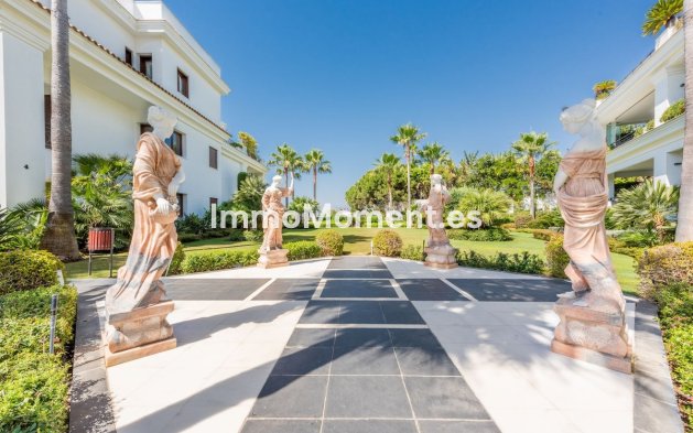 Revente - Appartement - Estepona  - Estepona Centro