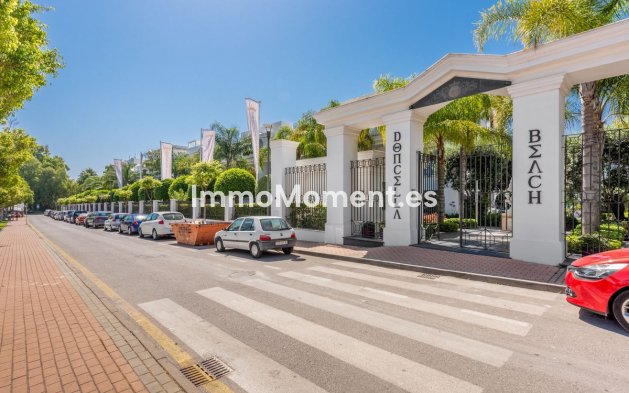 Revente - Appartement - Estepona  - Estepona Centro