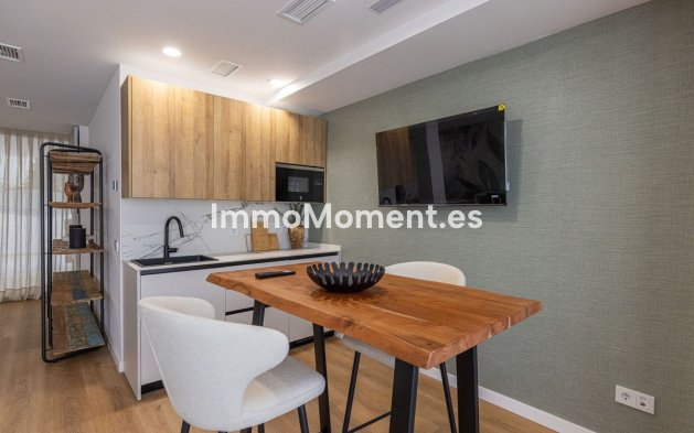 Revente - Appartement - Estepona  - Estepona Centro