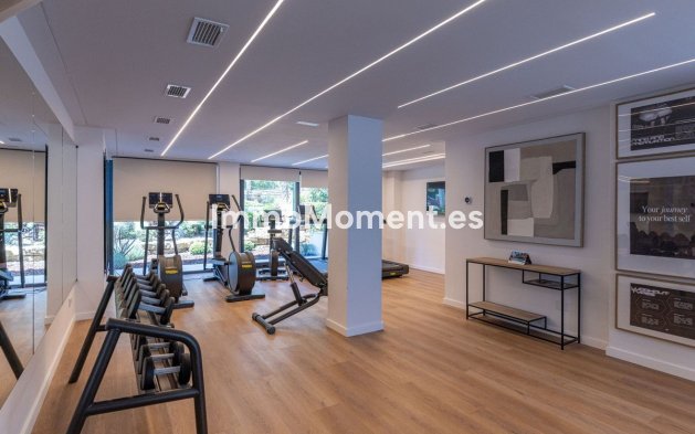 Revente - Appartement - Estepona  - Estepona Centro