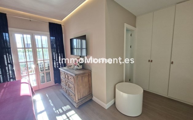 Wiederverkauf - Wohnung - Marbella - Nueva Andalucía