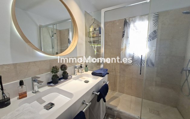 Wiederverkauf - Wohnung - Marbella - Nueva Andalucía