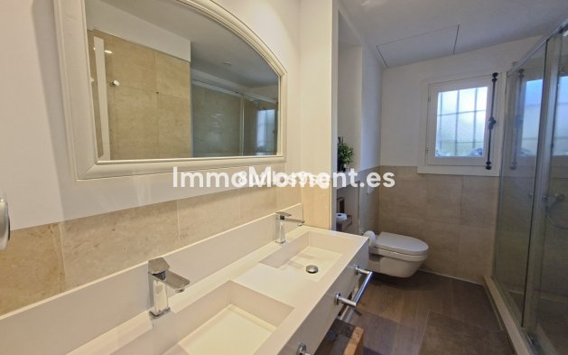 Wiederverkauf - Wohnung - Marbella - Nueva Andalucía