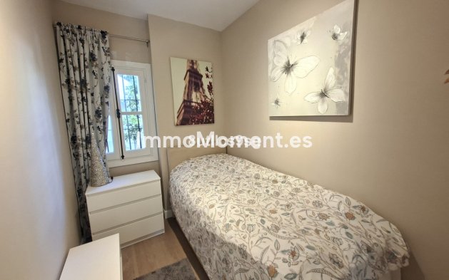 Wiederverkauf - Wohnung - Marbella - Nueva Andalucía