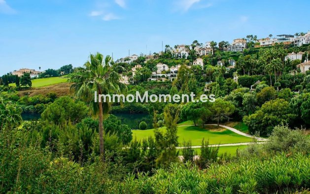 Resale - Apartment - Benahavís - Los Arqueros
