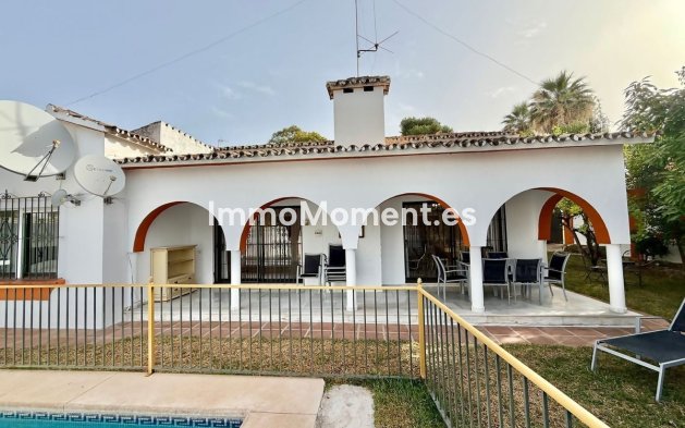 Wiederverkauf - Freistehende Villa - Marbella - Nueva Andalucía