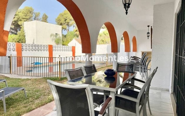 Wiederverkauf - Freistehende Villa - Marbella - Nueva Andalucía