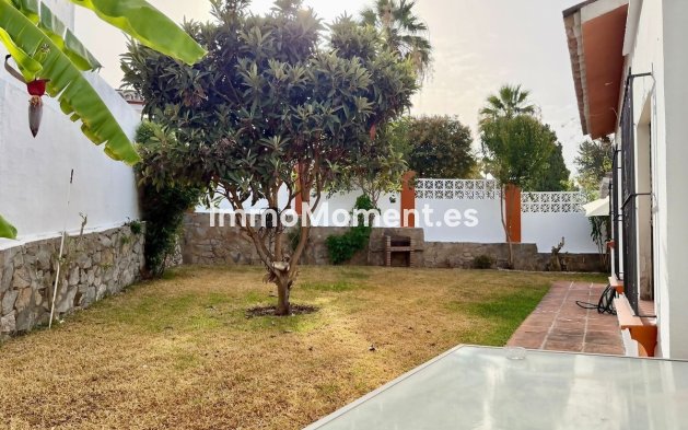 Wiederverkauf - Freistehende Villa - Marbella - Nueva Andalucía