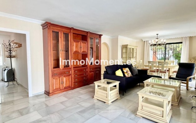 Wiederverkauf - Freistehende Villa - Marbella - Nueva Andalucía