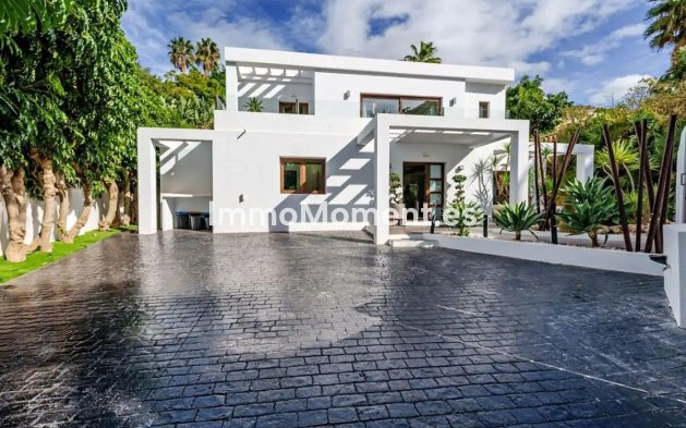 Wiederverkauf - Freistehende Villa - Marbella - El Rosario