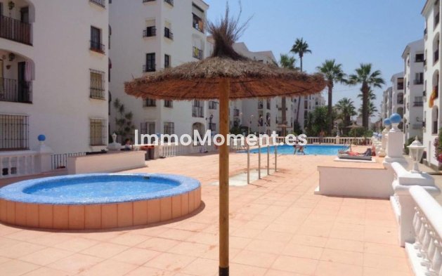 Resale - Apartment - Manilva - San Luis de Sabinillas
