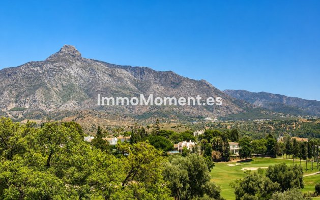 Wiederverkauf - Wohnung - Marbella - Nueva Andalucía