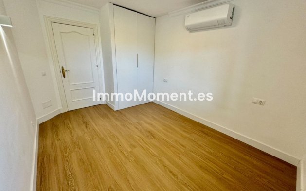 Revente - Appartement - Estepona  - Atalaya