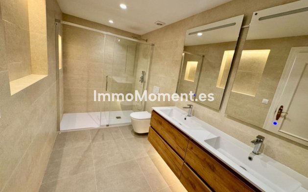Revente - Appartement - Estepona  - Atalaya