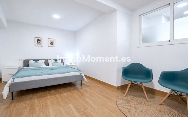 Revente - Appartement - Estepona  - Estepona Centro
