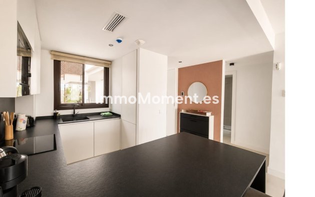 Wiederverkauf - Wohnung - Fuengirola - Higueron