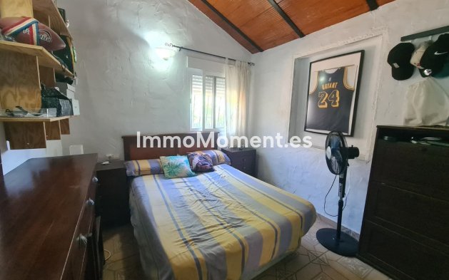 Reventa - Parcela - Interior  - Alhaurín de la Torre