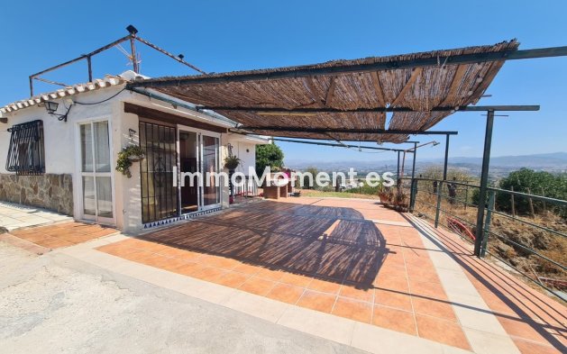 Reventa - Parcela - Interior  - Alhaurín de la Torre