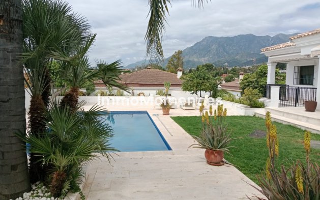 Wiederverkauf - Freistehende Villa - Marbella - Marbella Centro