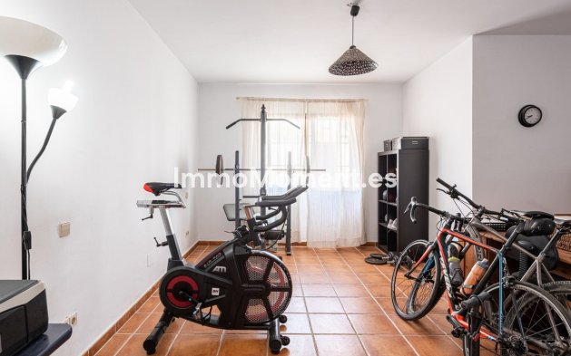 Wiederverkauf - Freistehende Villa - Marbella - Marbella Centro