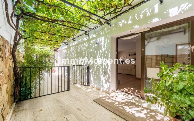Wiederverkauf - Freistehende Villa - Marbella - Marbella Centro