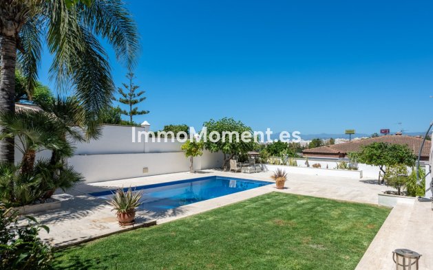 Wiederverkauf - Freistehende Villa - Marbella - Marbella Centro
