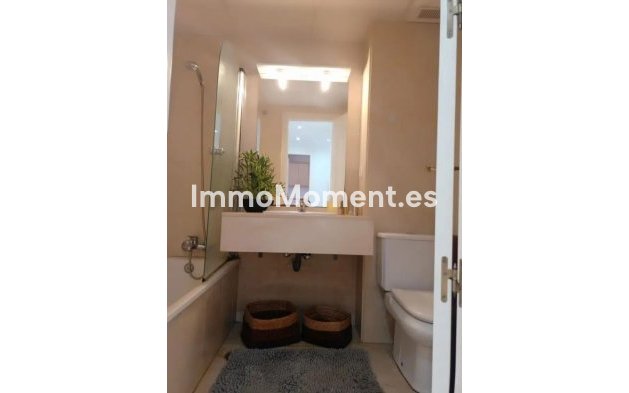 Reventa - Apartamento - Estepona  - Estepona Centro