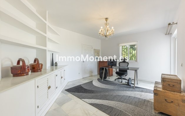 Reventa - Villa independiente - Sotogrande - Sotogrande Alto