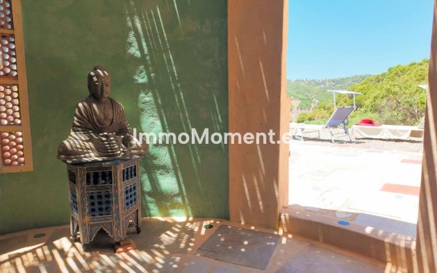 Resale - Detached villa - Inland  - Monda