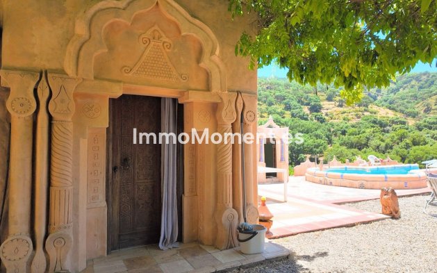 Resale - Detached villa - Inland  - Monda