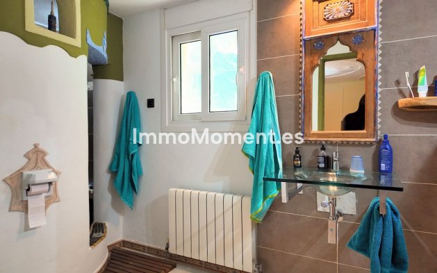 Resale - Detached villa - Inland  - Monda