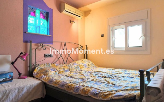 Resale - Detached villa - Inland  - Monda