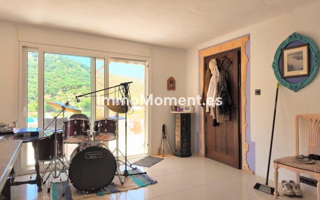 Resale - Detached villa - Inland  - Monda