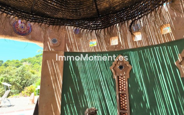 Resale - Detached villa - Inland  - Monda