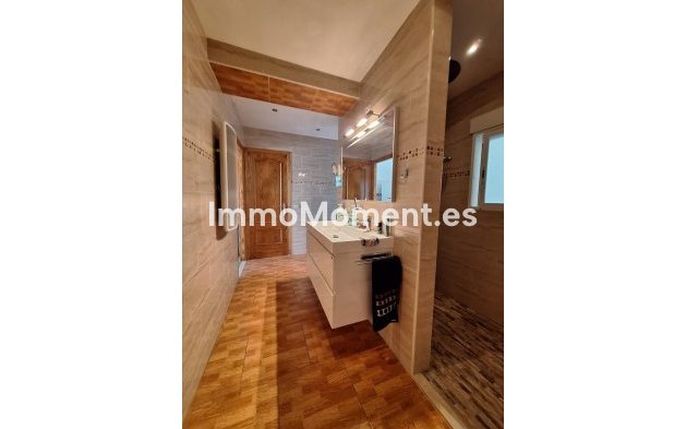 Resale - Detached villa - La Nucía - La Nucia Centro