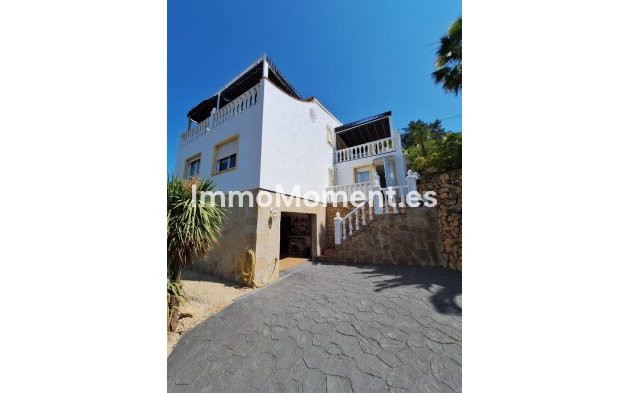 Resale - Detached villa - La Nucía - La Nucia Centro