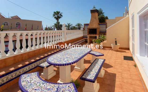 Wiederverkauf - Freistehende Villa - Torrevieja - Torrevieja Centro