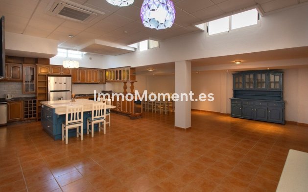 Wiederverkauf - Freistehende Villa - Torrevieja - Torrevieja Centro