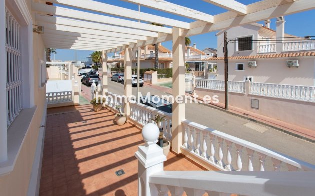Wiederverkauf - Freistehende Villa - Torrevieja - Torrevieja Centro